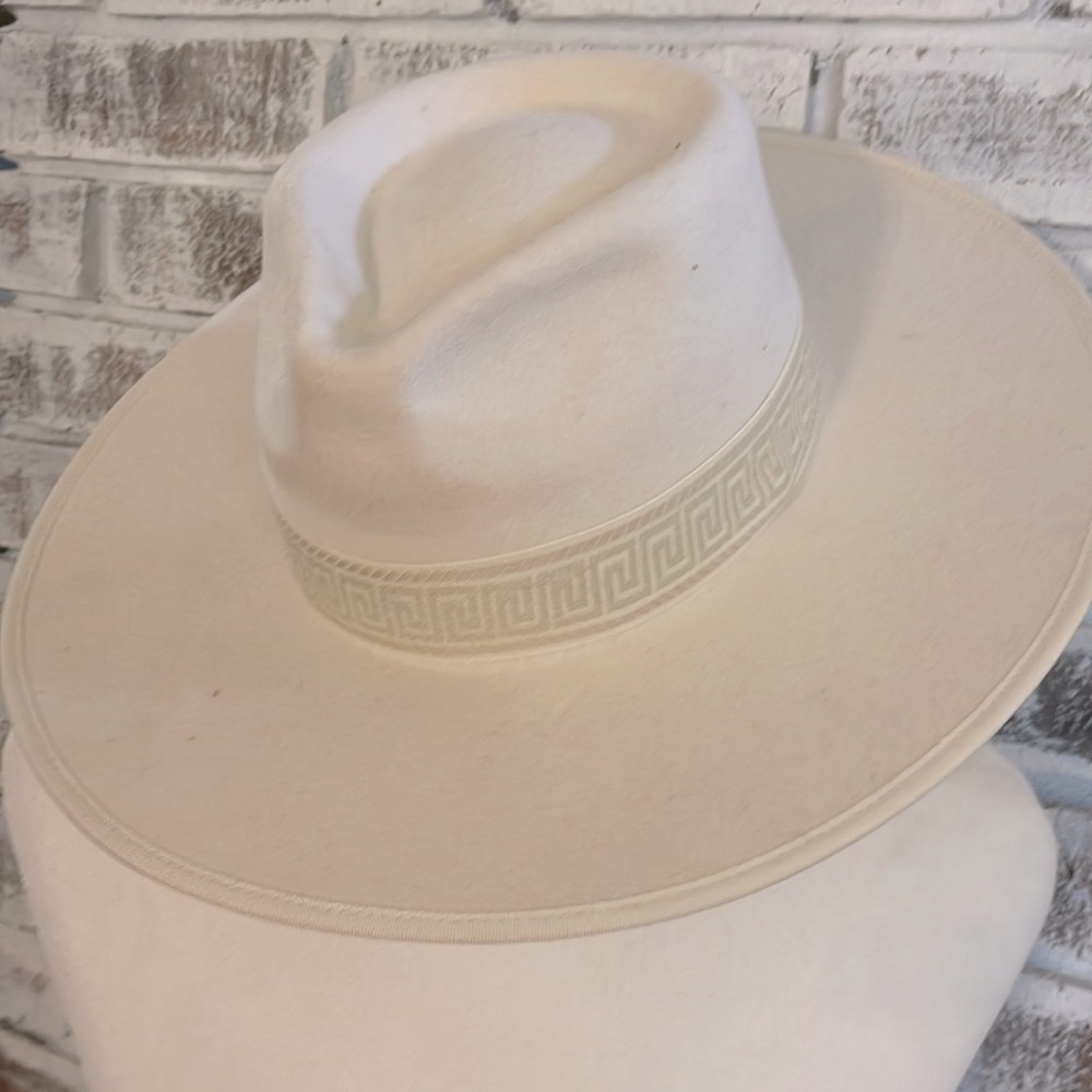 Never worn White Boutique Fedora